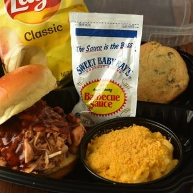 Vegetarian Pulled Jackfruit Sandwich Boxed Lunch.